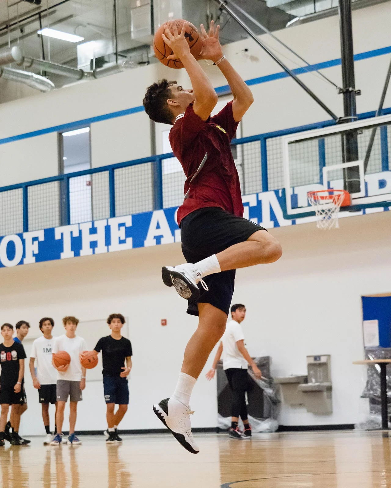 IMGアカデミー 男子バスケットボール 短期キャンプ